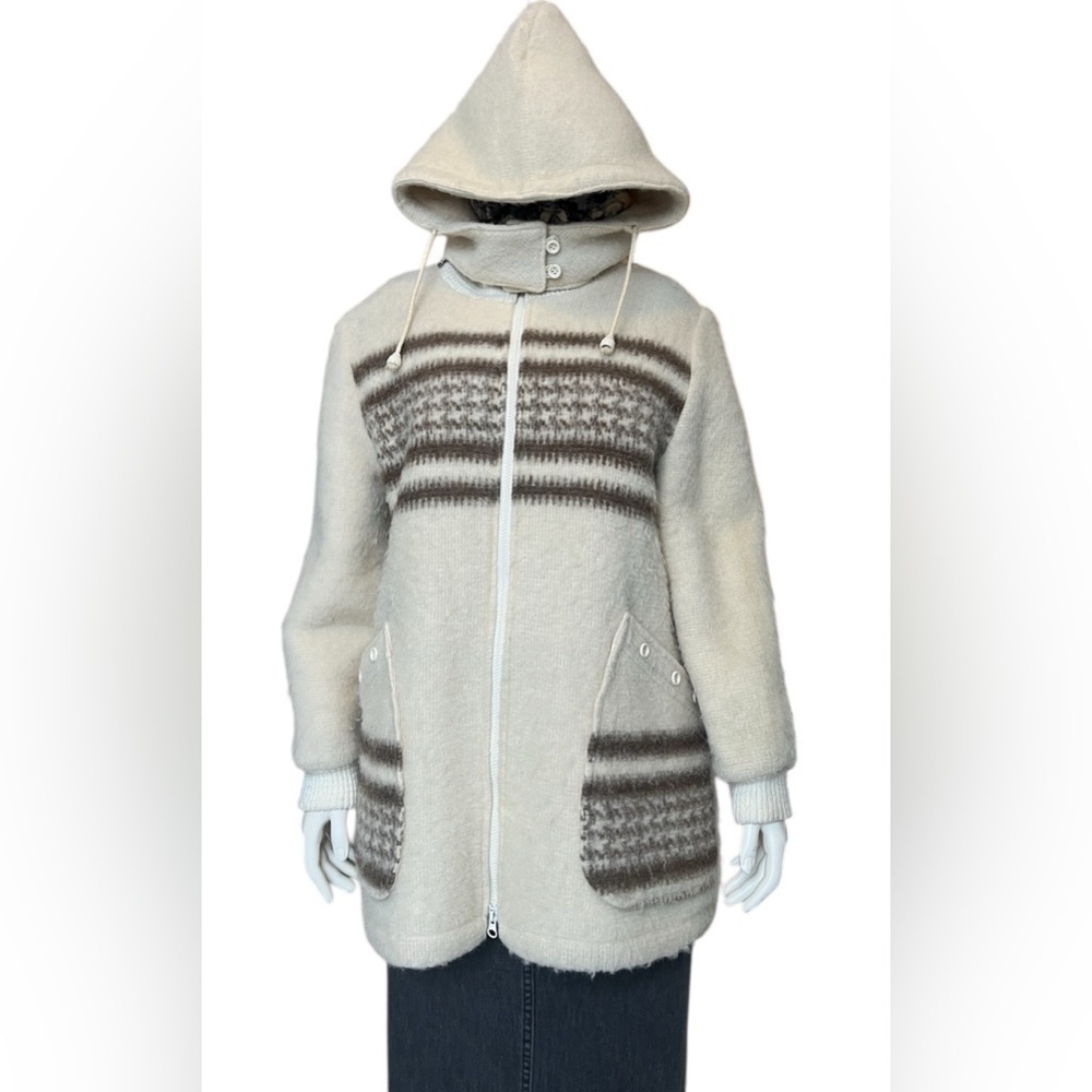 Vintage Canadian Sportswear 100% Wool Embroidered Hooded Zip Up Coat Size 18